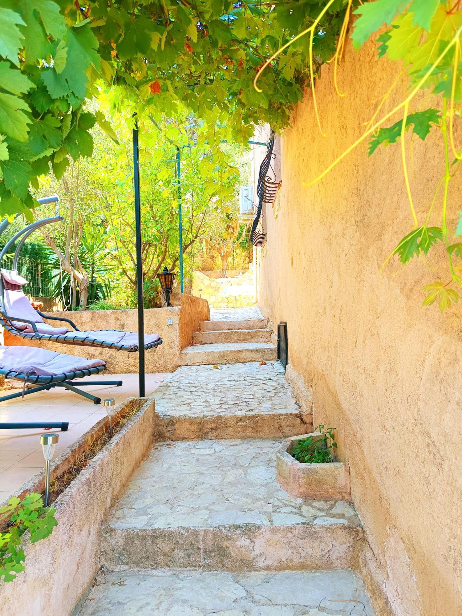 Villa Naïs 126m2-Zen-Salle Cinéma-Piscine La Valette-du-Var Exterior foto